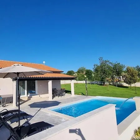 Taya Comfortable וילה *